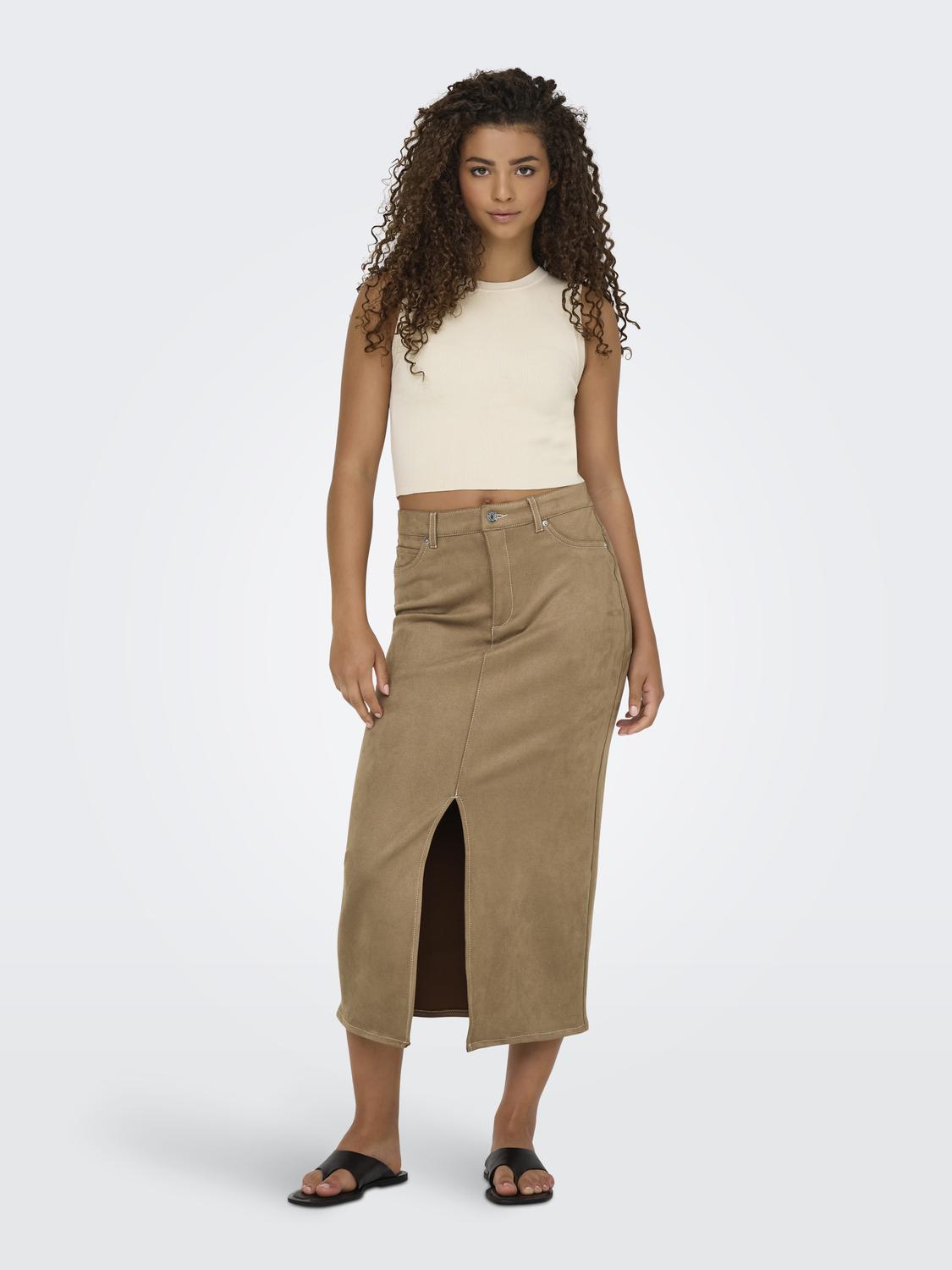 model_shot-front_full